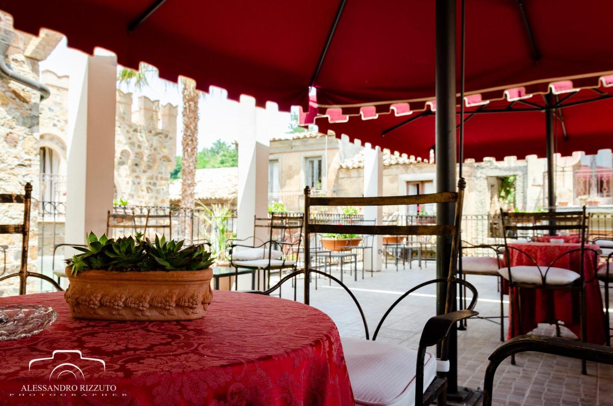Residenza L'Antico Borgo Hotel Filadelfia Екстериор снимка