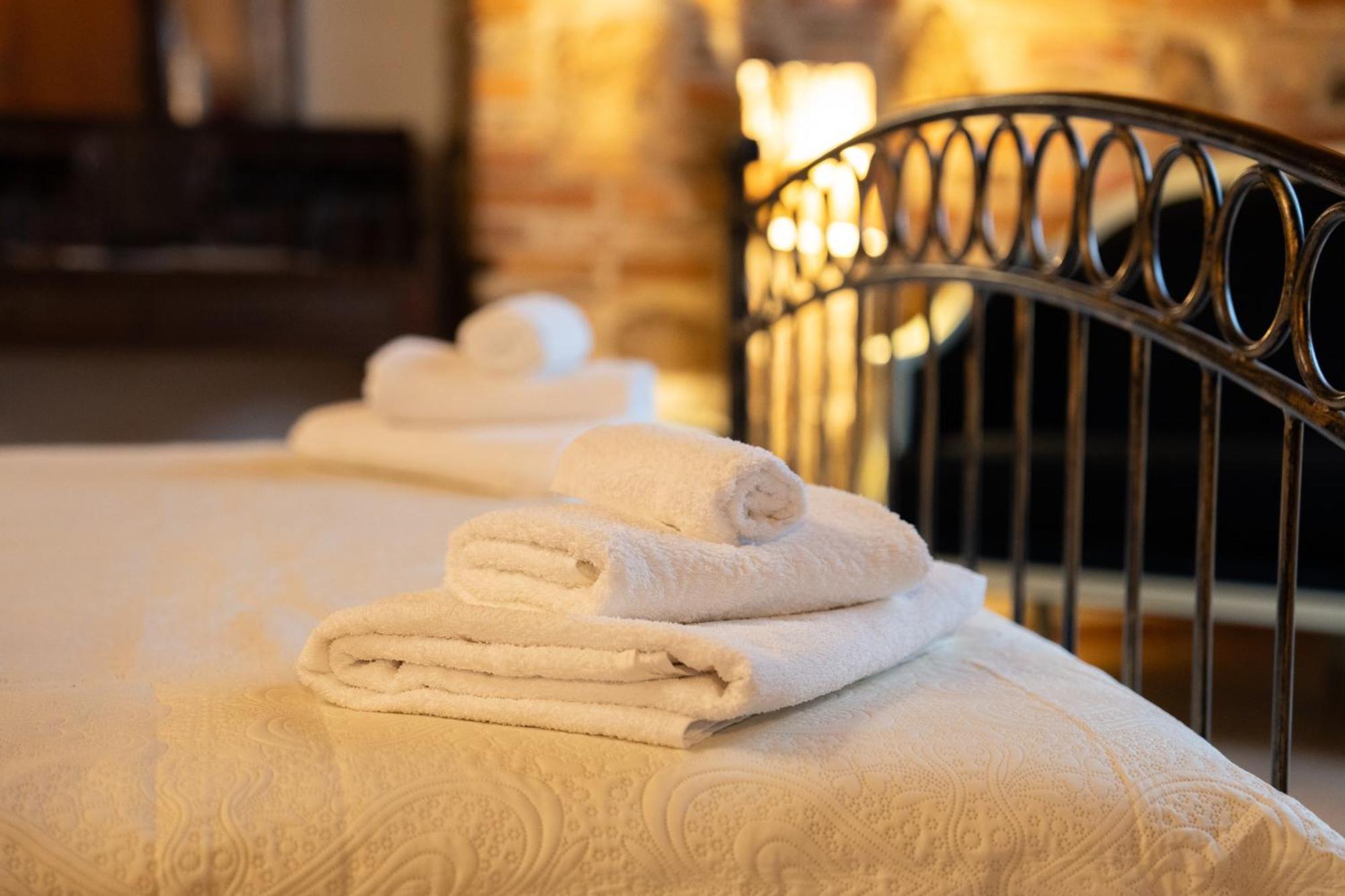 Residenza L'Antico Borgo Hotel Filadelfia Стая снимка