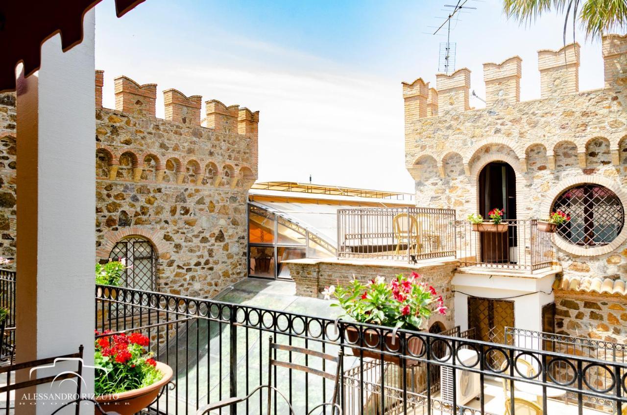 Residenza L'Antico Borgo Hotel Filadelfia Екстериор снимка